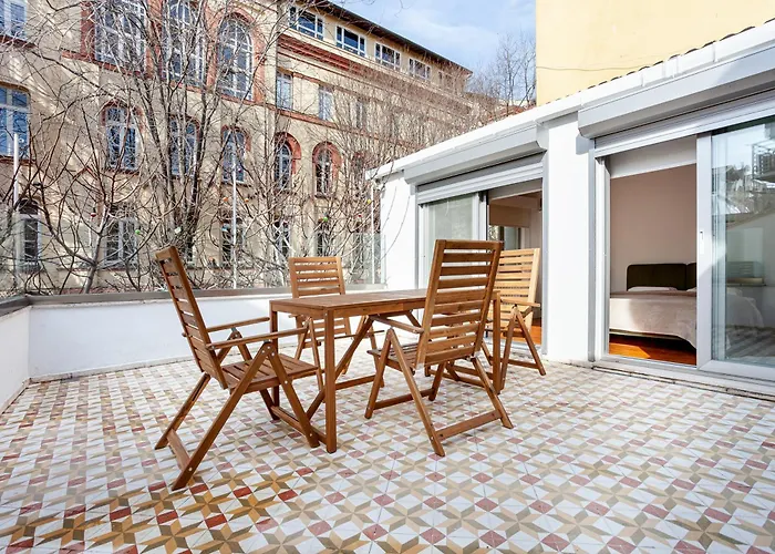 Noa - Serdar-i Ekrem 31 Appartement Istanboel